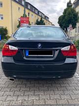BMW 318i - - BMW 318 aus 2006: 318i