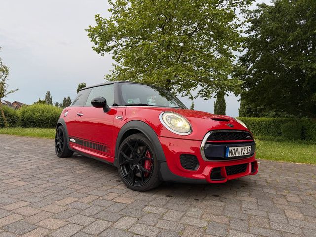 MINI Mini Cooper JCW 2016