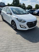 Hyundai i30 blue 1.4 PASSION  LPG Scheckheft  - Hyundai i30 mit LPG-Antrieb