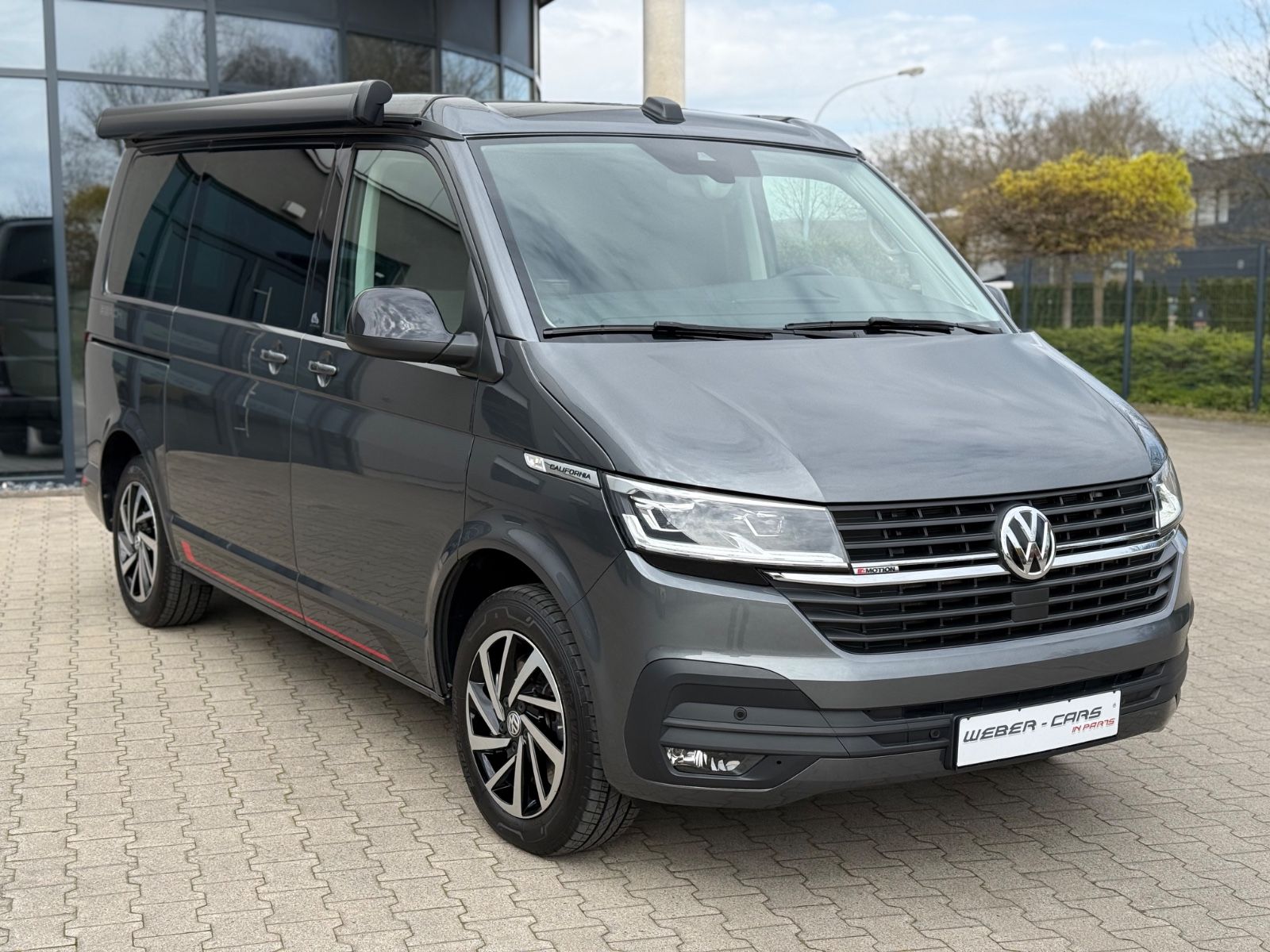 Volkswagen T6.1 California Beach 4Motion Camper Edition Dif foto 1