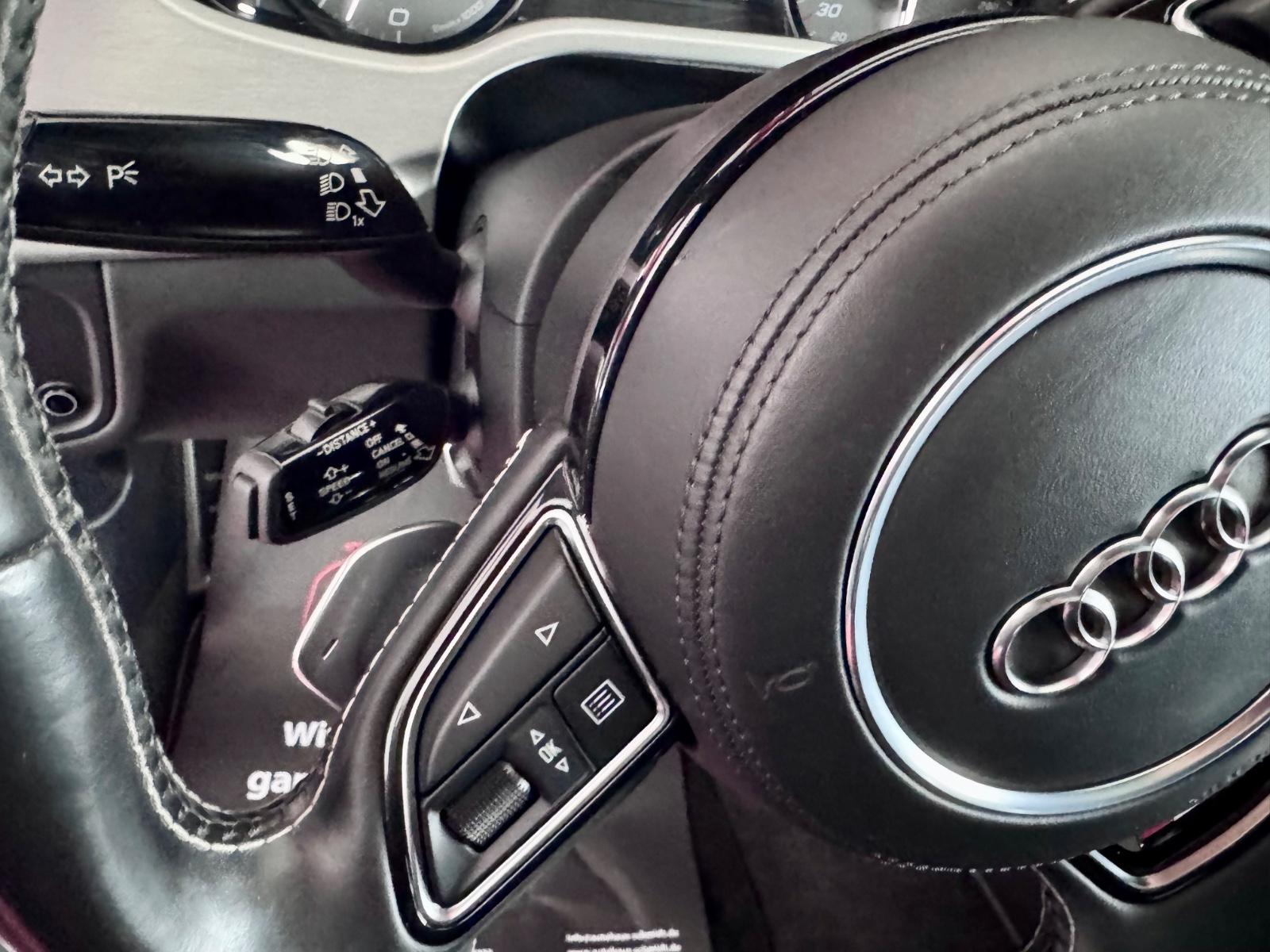 AUDI S8 - 4.0 - 519 ch - CARNET ENTRETIEN - CERAMIQUE AV AR