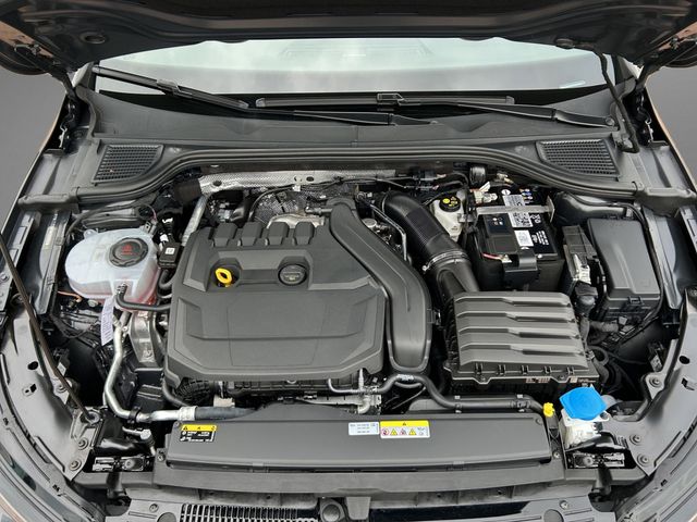 Golf VIII Variant Life