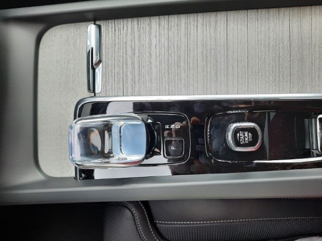 Volvo V60 B4 Plus Dark Pano 360 Standhzg Fahrerassis foto 14