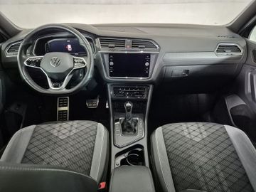 Volkswagen Tiguan - 8