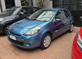 Renault Clio 1.2 16V 5 porte Yahoo! - Renault Clio mit Benzin-Antrieb: Limousine, Yahoo