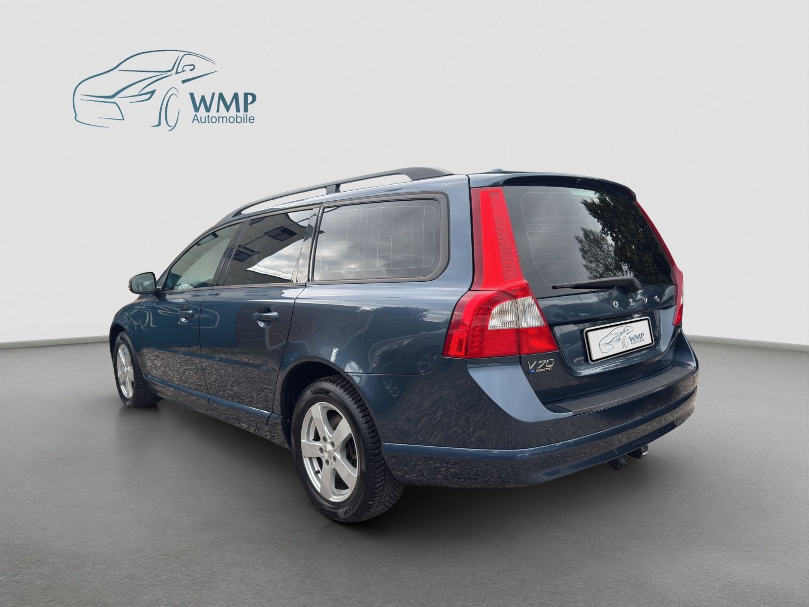 Fahrzeugabbildung Volvo V70 Kombi Momentum /Klimaautom./Navi./AHK/TÜV