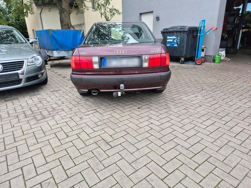 Audi 80