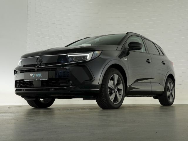 Grandland GS AT+LED+NAVI+360 GRAD KAMERA+SITZ-/L