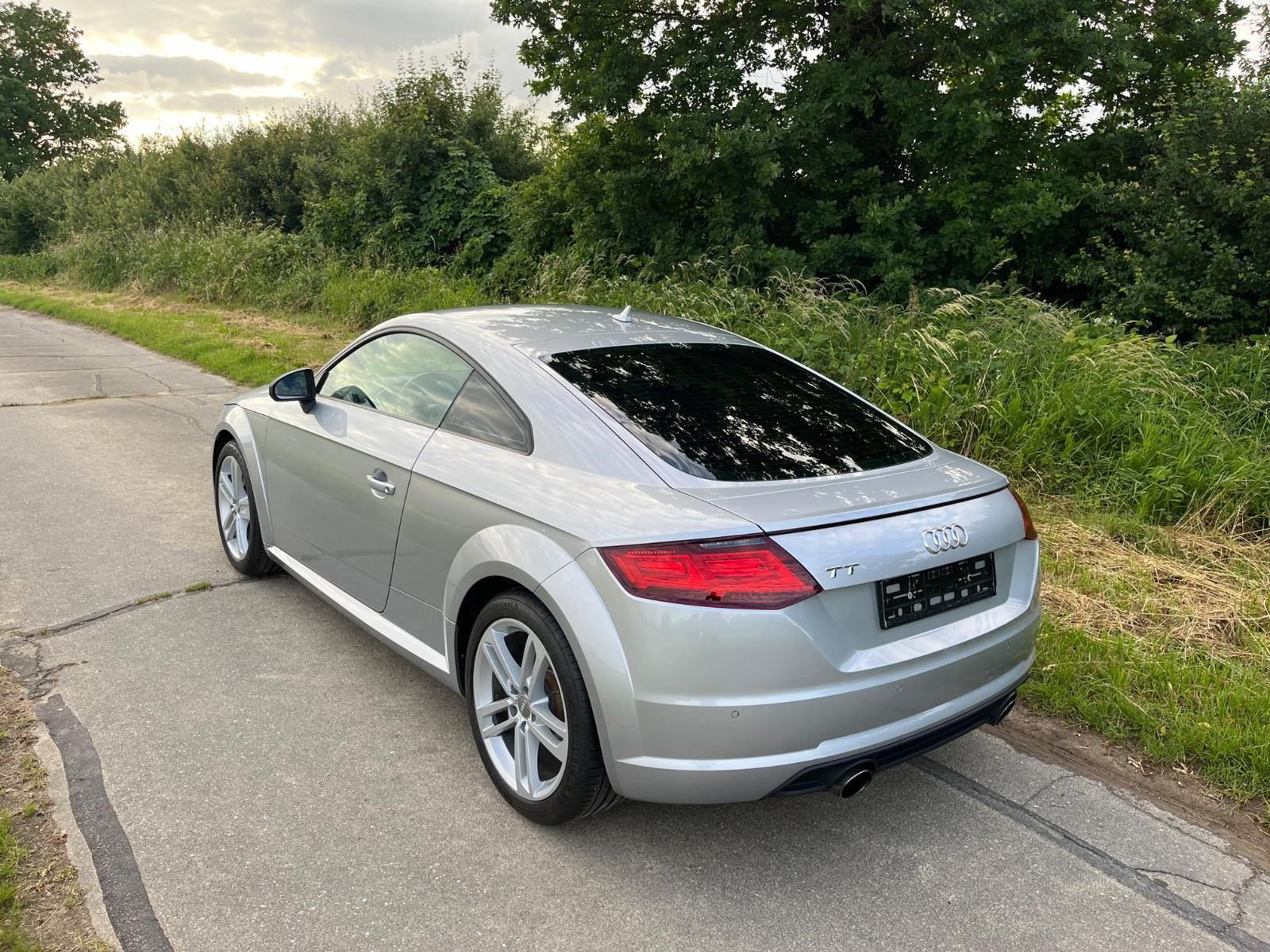 Audi TT Coupe 1.8 TFSI -Digi Tacho top