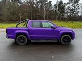 Volkswagen Amarok 3.0 l V6 Schwarz / Lila foliert  - Volkswagen Amarok: V6