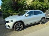 Mercedes-Benz EQA 250 - 360 Kamera, Head-up-Disp.  Winterräder