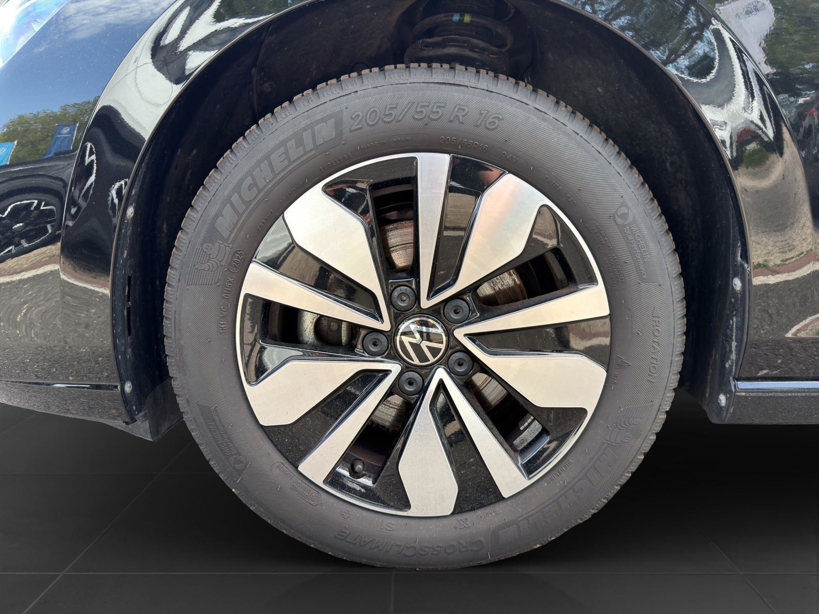 Volkswagen Golf - Bild 8