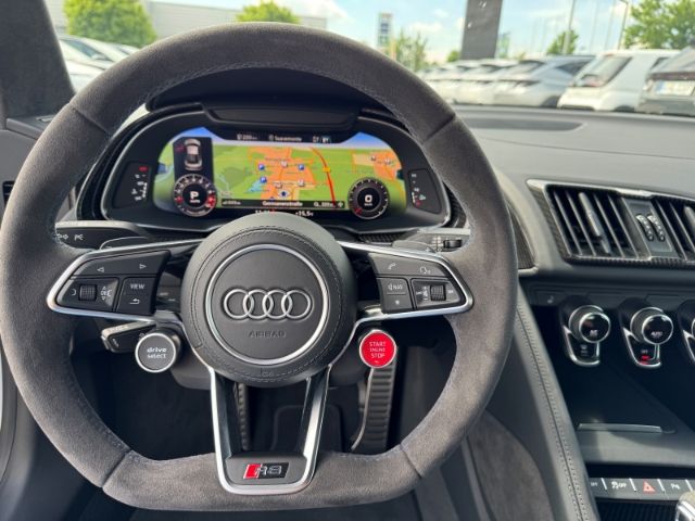 Fahrzeugabbildung Audi R8 5.2 FSI Performance Carbon Sportpaket Navi Le