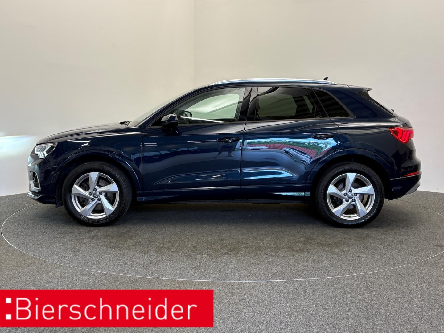 Audi Q3 40 TDI qu. S tronic advanced LED AHK NAVI 18 