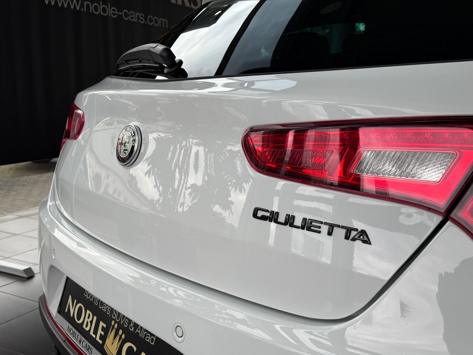 Fahrzeugabbildung Alfa Romeo Giulietta Sprint XENON NAVI ALU