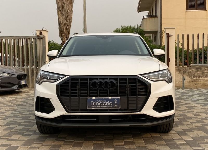 Audi Q3 Q3 Business 1.4 TFSI e 150CV S-Tronic 45 imagem 2