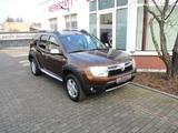 Dacia Duster I Laureate erst 60Tkm/Klima/AHZV..... - gebrauchte Dacia Duster aus dem Jahr 2010