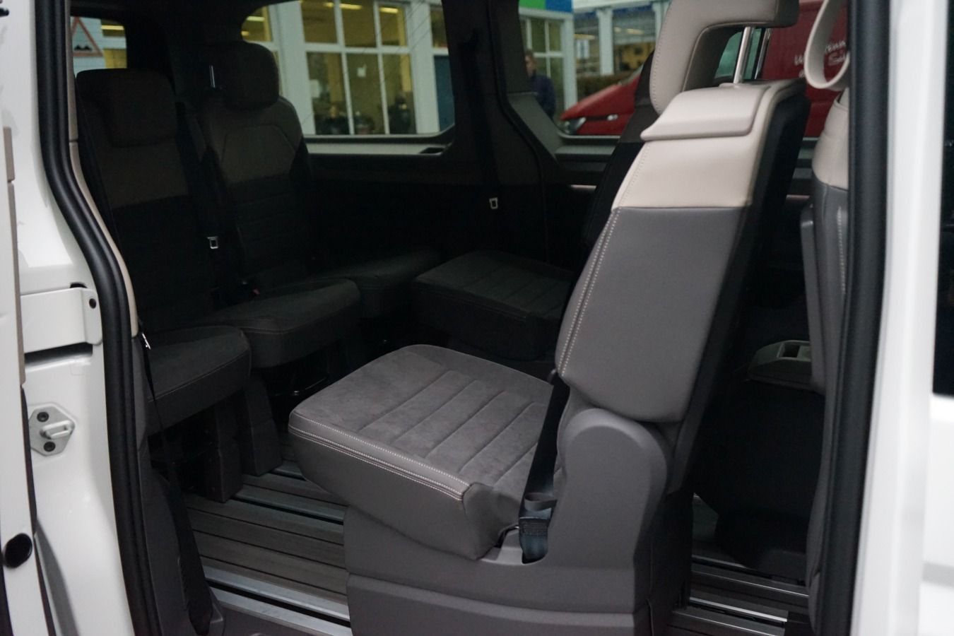 Volkswagen T7 Multivan - Bild 7