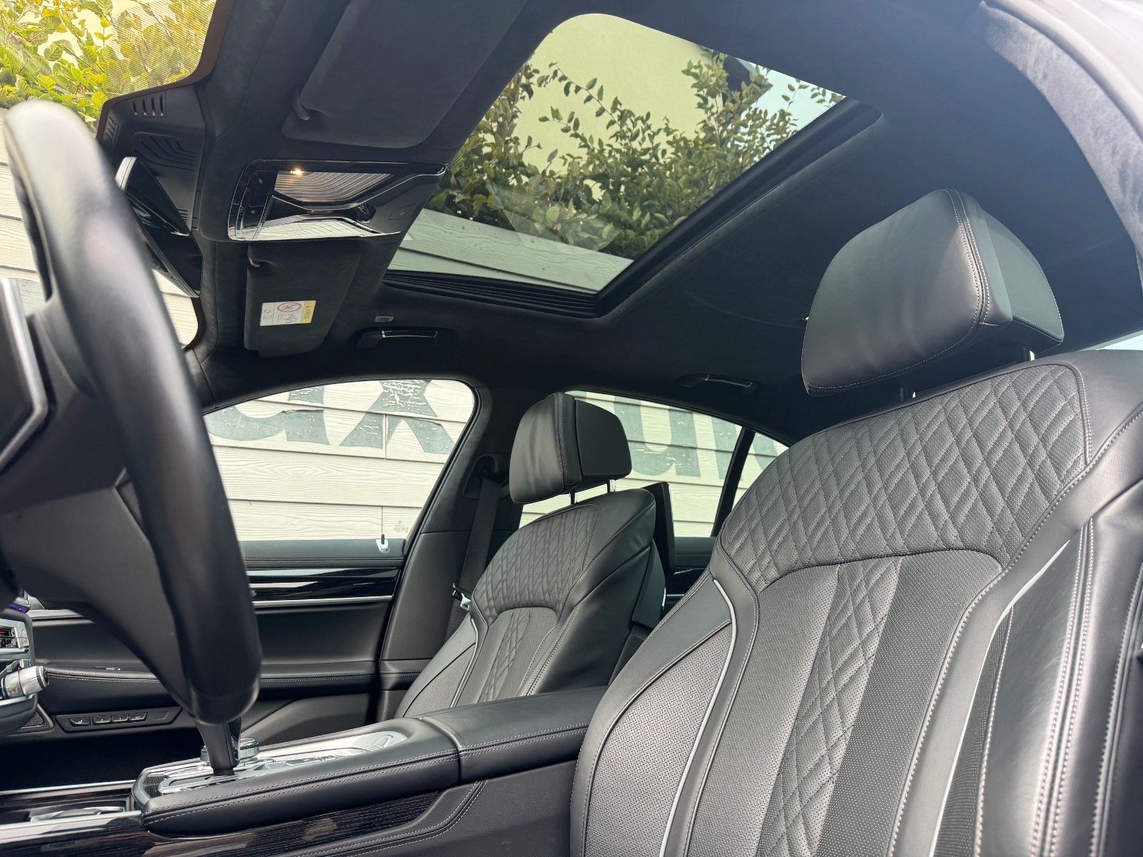 Fahrzeugabbildung BMW 740 d xD, M Sport,Laser,Sitzlüftx4,SD, Garantie!