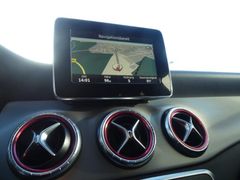 Fahrzeugabbildung Mercedes-Benz CLA 250 Shooting Brake AMG Line LED*NAV*GRA*KAM