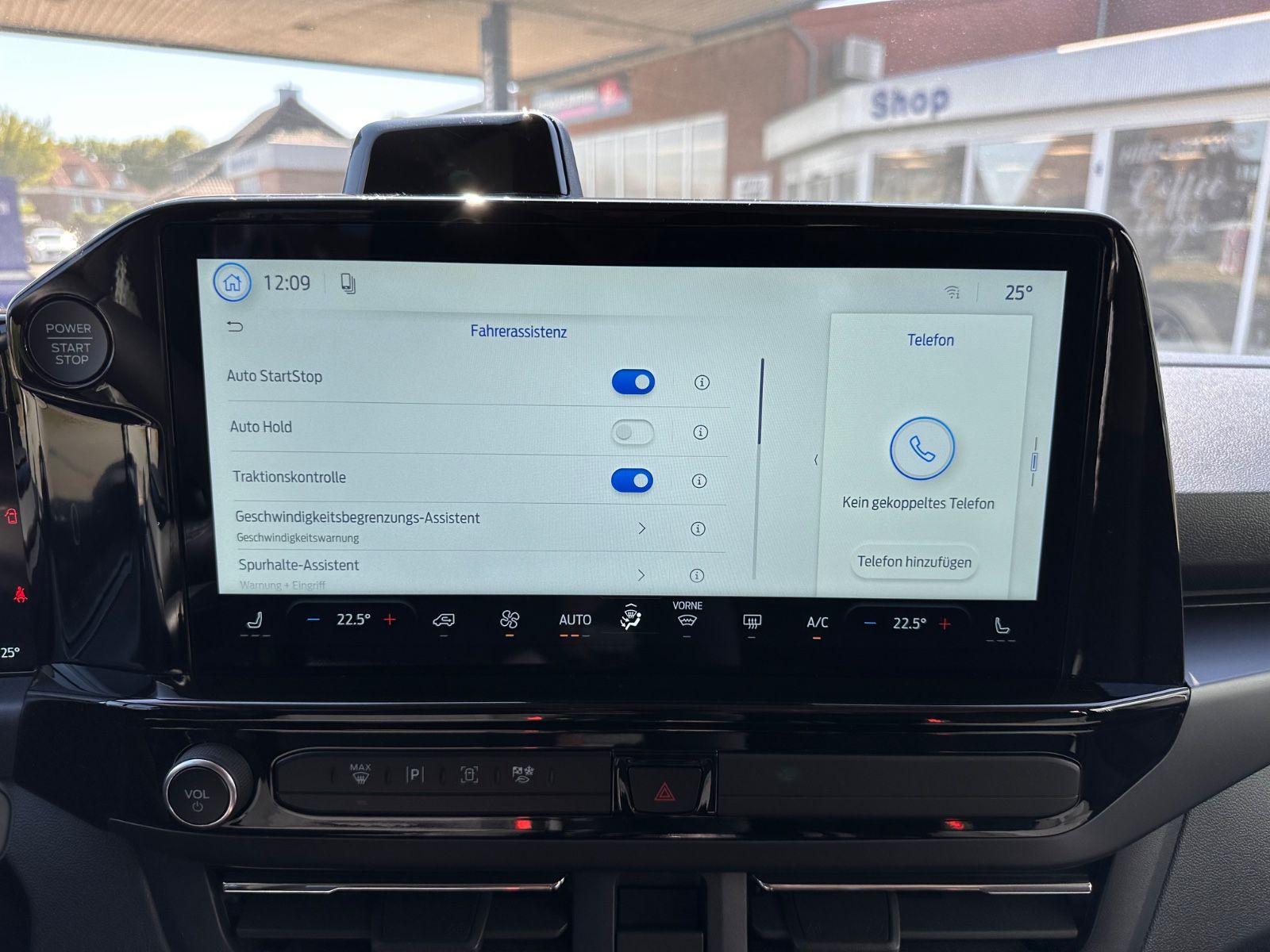 Fahrzeugabbildung Ford Tourneo Custom 2.0 EcoBlue 320 L2  Titanium Aut.