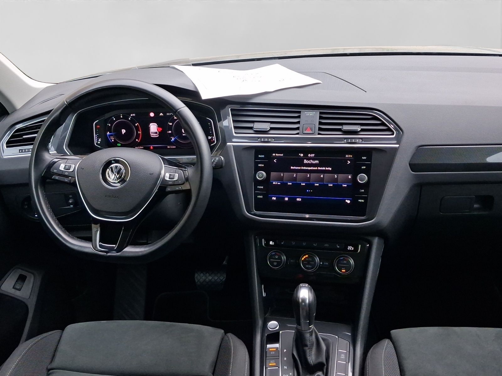 Volkswagen Tiguan 2.0 TSI DSG 4M R-LINE AHK KAMERA PDC HuD foto 5