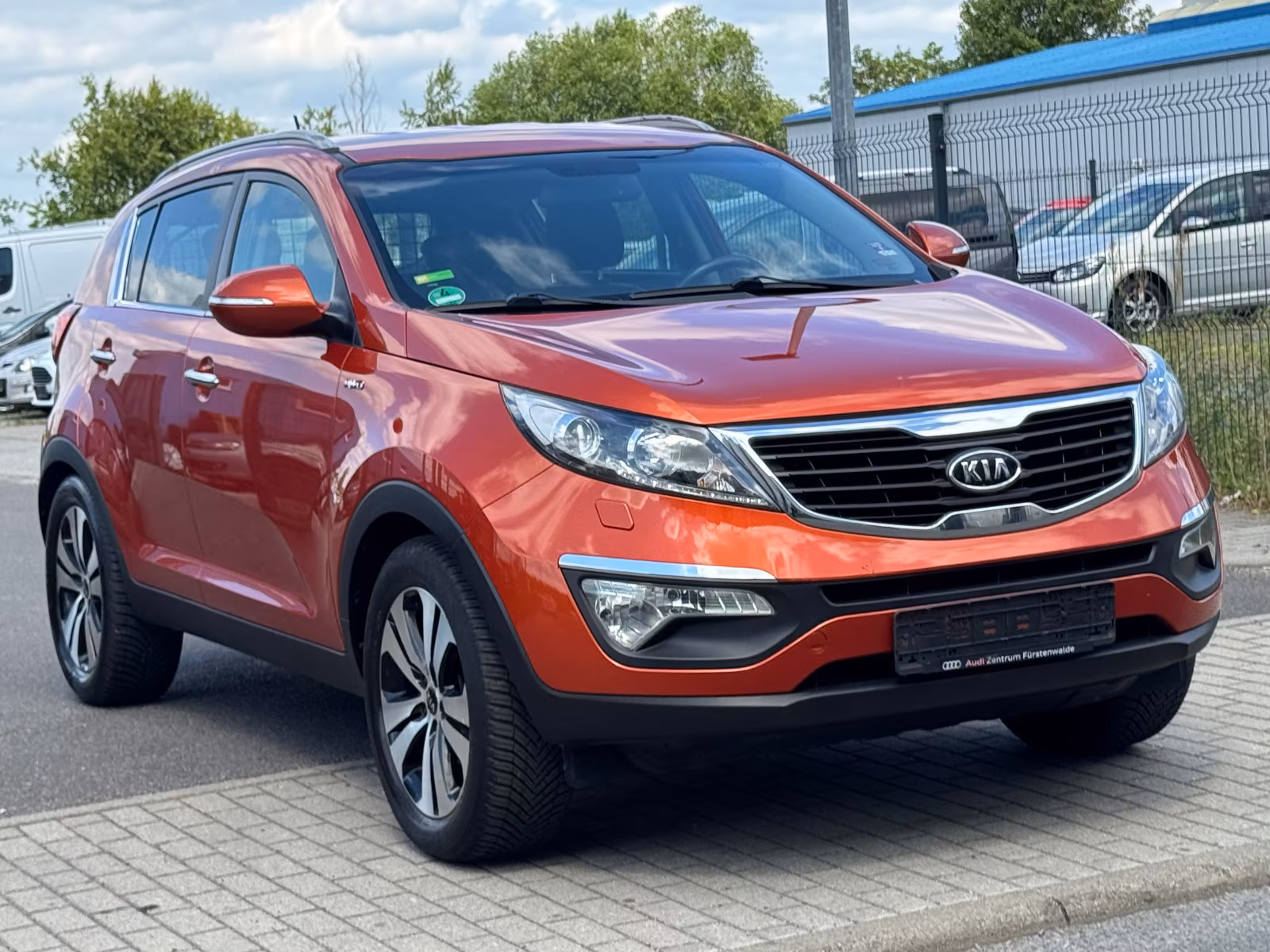 Kia Sportage 2.0 Spirit 4WD Automatik Vollleder LED