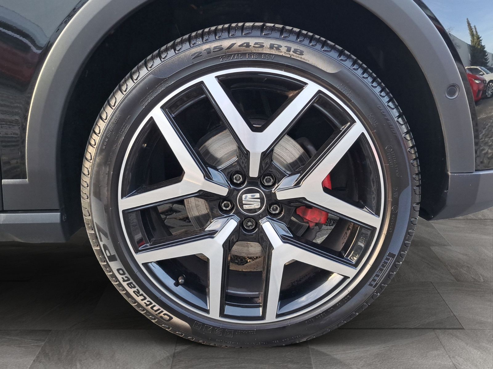 Arona FR 1.5 TSI Klimaauto Navi SHZ PDC Kamera