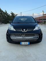 Peugeot 107 1.0 68CV 5p. Allure - Peugeot 107: Limousine