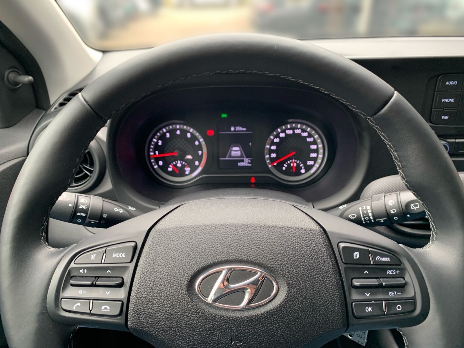 Fahrzeugabbildung Hyundai i10 1.0 Select Sitzheizung Einparkhilfe