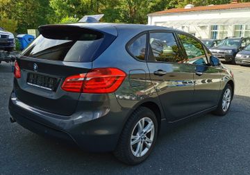 BMW 216 - 5