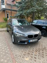 BMW Bmw 116i sehr schön - BMW 1er Reihe mit Benzin-Antrieb: Kombi, Automatik