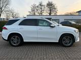 Mercedes-Benz GLE 300d 4Matic AMG - weiße Mercedes-Benz GLE 300