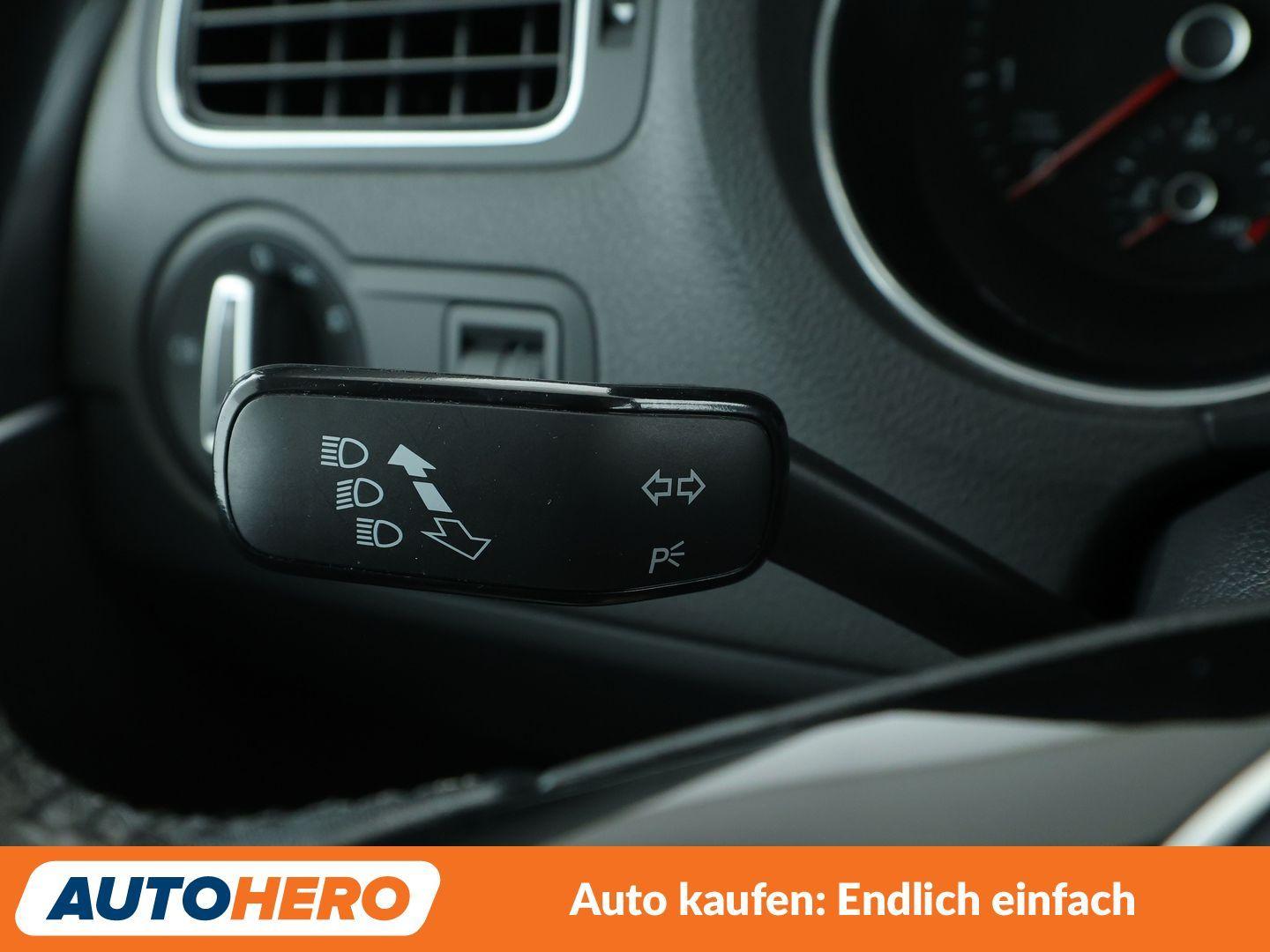 Volkswagen Polo 1.2 TSI Comfortline BlueMotion Tech *PDC*