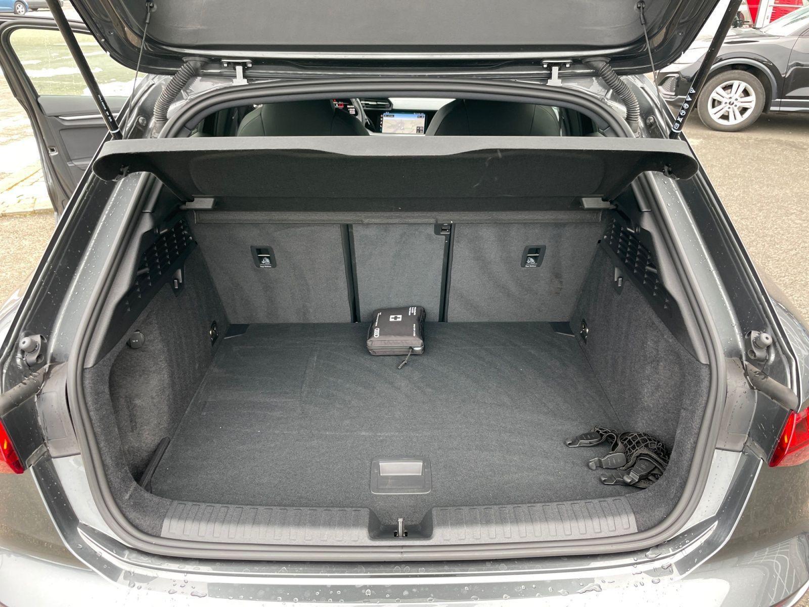 Audi S3 Sportback 2.0 TFSI q. S-Tronic, Rückfahrkamer, миниатюра 10