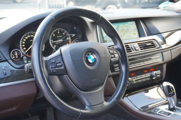 BMW 520 - 11