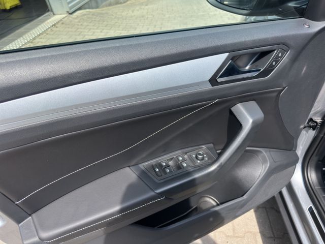 T-Roc Goal 2.0l TDI DSG AHK Navi W+S Reifen IQ D