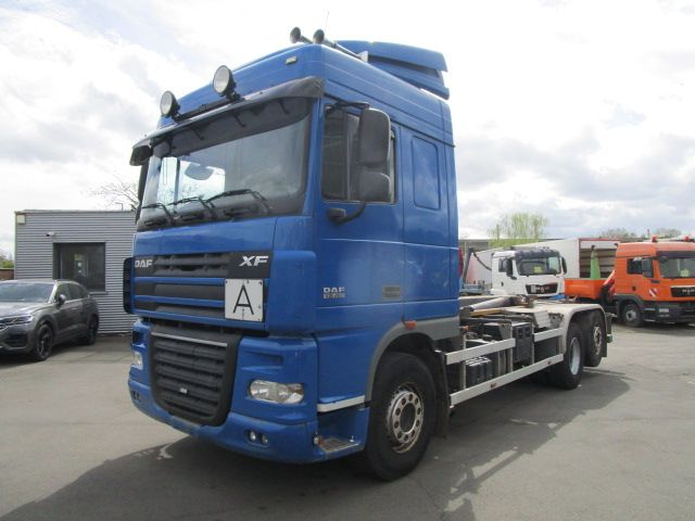 DAF XF 105.460 Haken,VDL,Lenk-und Liftachse,Retarder