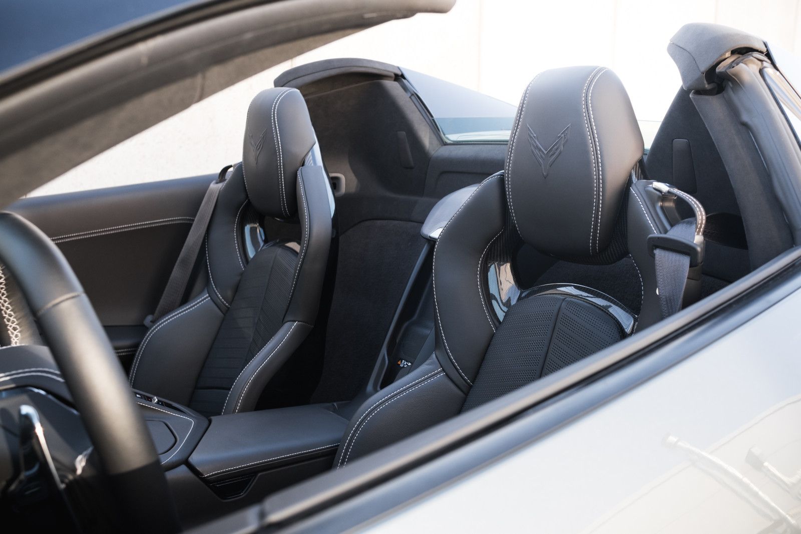 Fahrzeugabbildung Corvette C8 Cabrio-Z51-Stingray-70J.Edition-EU.Ausf.-3LT