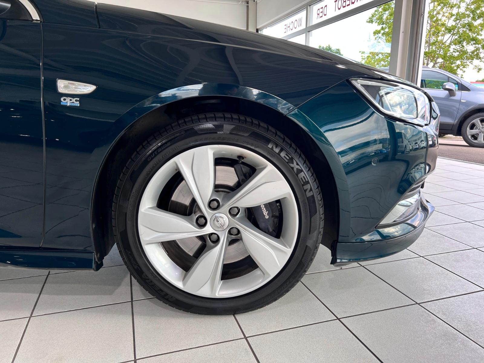 Opel Insignia B 4x4 SPORT OPC | BOSE | HuD | KAMERA