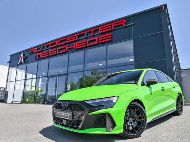 AUDI RS3 Limousine 2.5 TFSI Schalensitze* Carbon Ext*