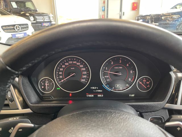 BMW 335d xDrive Aut. Sport Line *LED*NAVI*AHK*HUD*