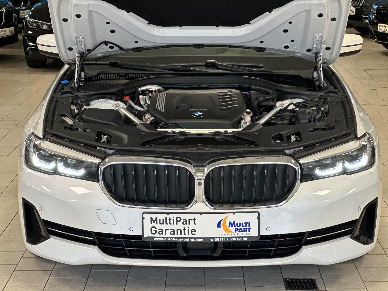 BMW 530d xDr. HUD/Park&DriveAss/SportLederSitz/KeyLe