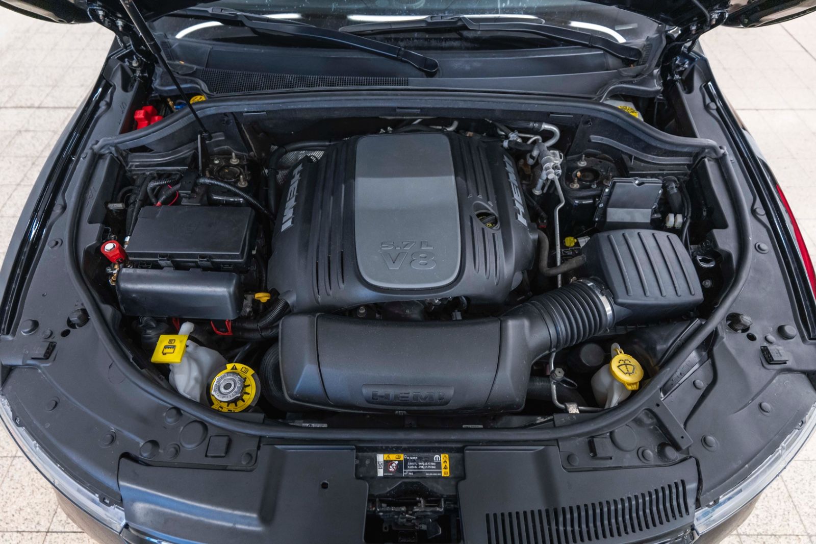 Fahrzeugabbildung Dodge Durango R/T 5.7L LPG AHK LED KAM NAV TOTW M+S