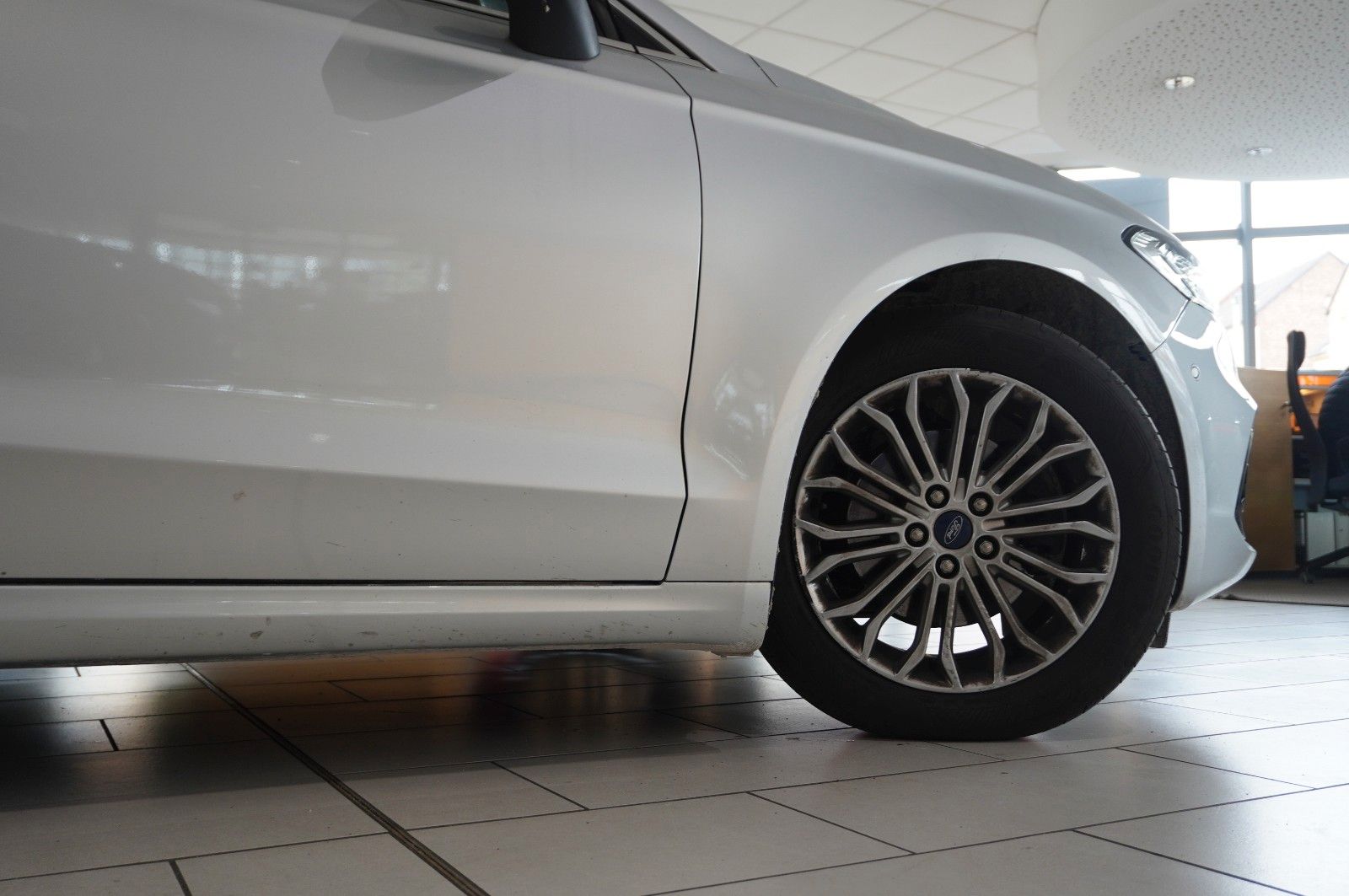 Fahrzeugabbildung Ford Mondeo Turnier 2.0D TITANIUM NAVI/LED/KAMERA/AHK