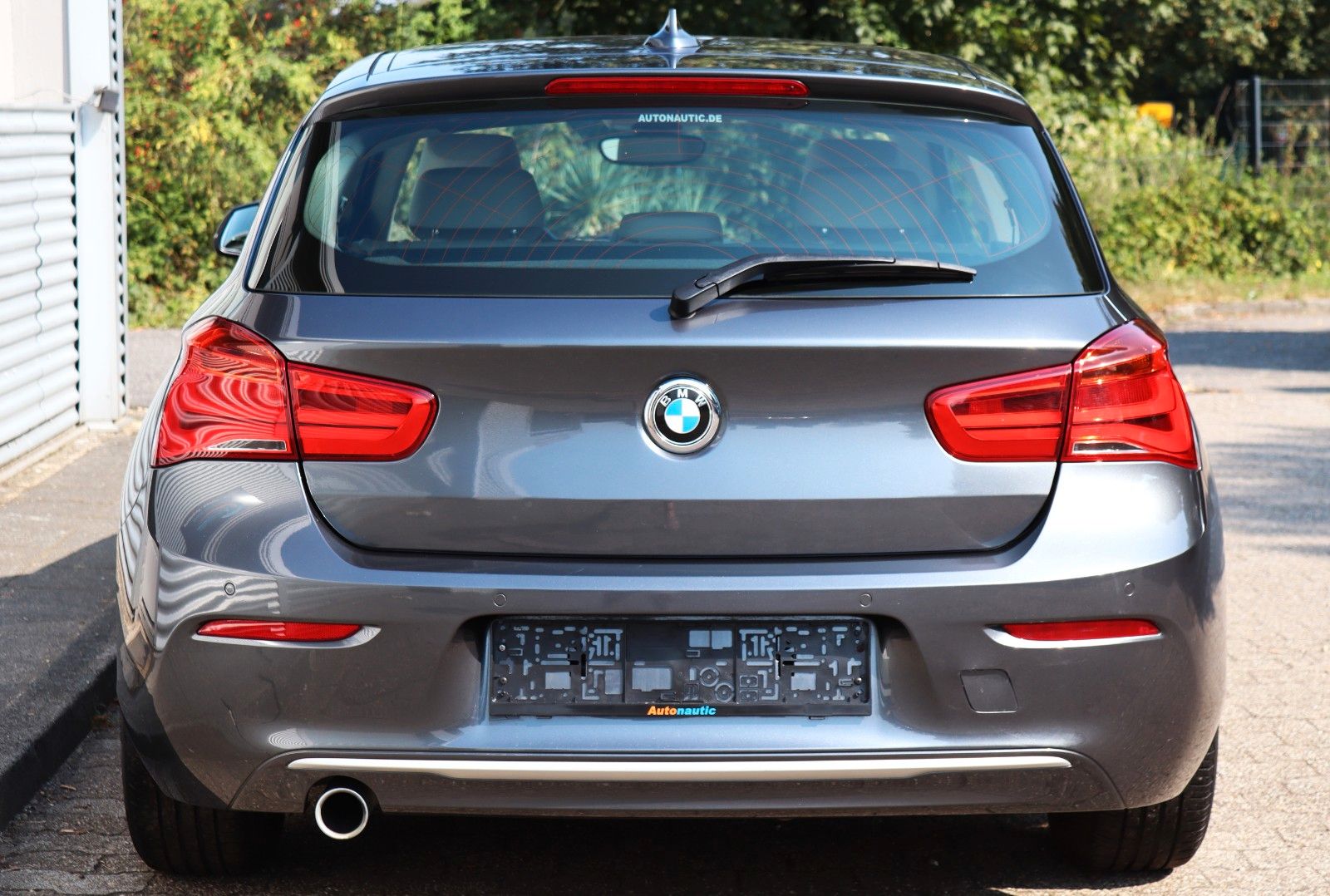 Fahrzeugabbildung BMW 116d URBAN LINE KLIMAAUT LEDER SITZHZG LED PDC