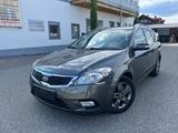 Kia cee'd / Ceed 1.6 CRDi 115PS Spirit,AUTOM - Kia aus 2010: Kombi, Cee D