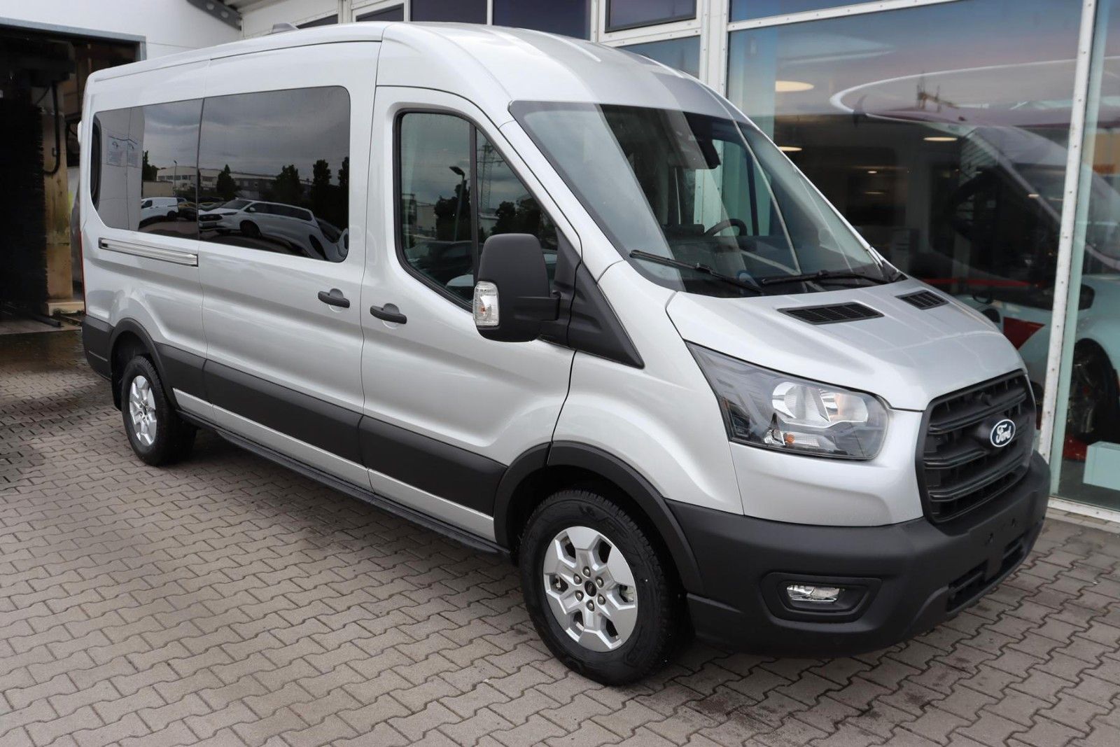 Ford Transit Kombi M1 Trend 2.0 EcoBlue L3 0,0% FIN * imagem 2