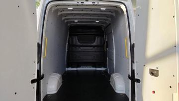 Volkswagen Crafter - 9