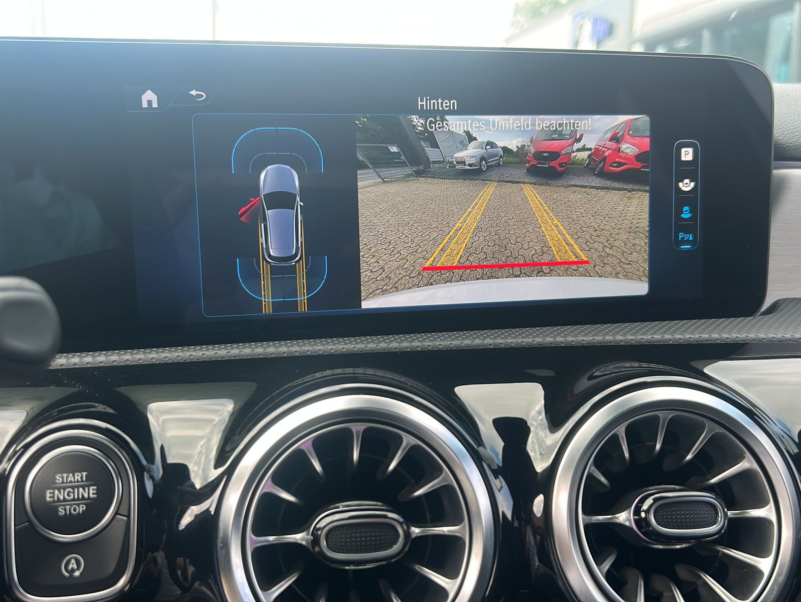 Fahrzeugabbildung Mercedes-Benz A 180 Progressive Advanced